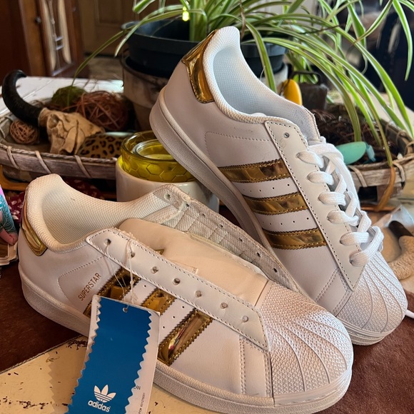adidas gazelle silver green womens Superstar ADV